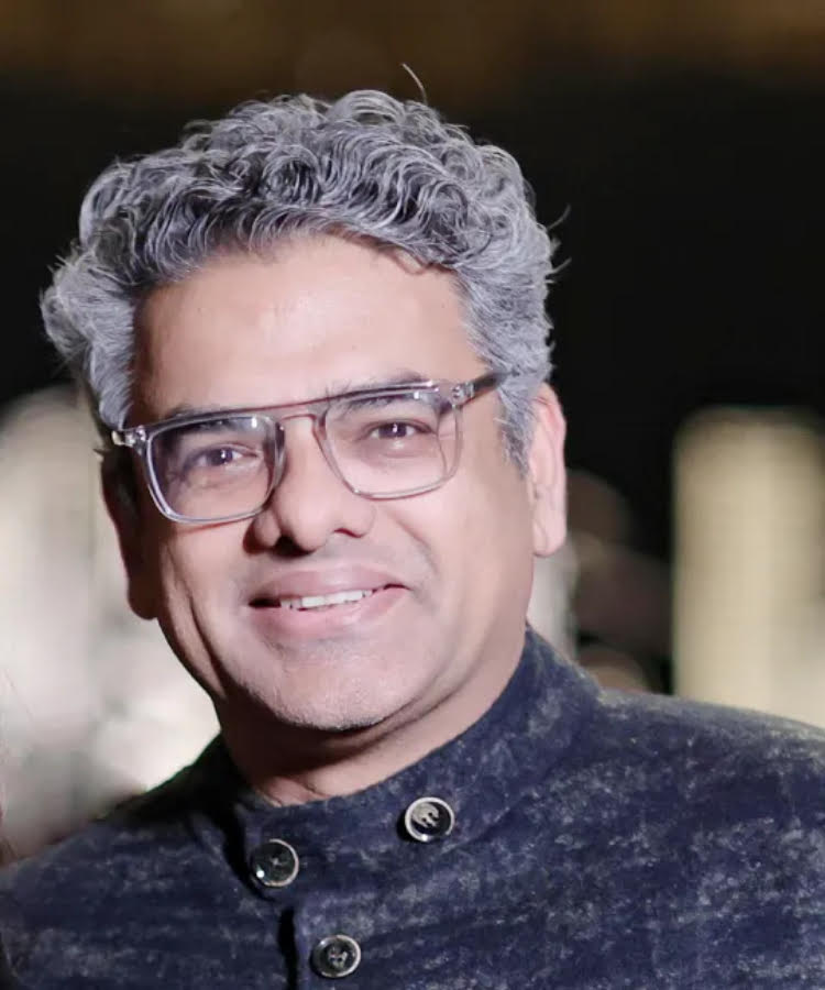 Mr.Neeraj Dhawan